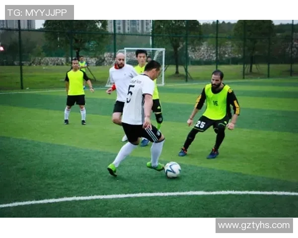 足球明星与球队的艺术魅力绘画展现之旅