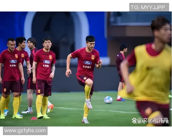 足球明星热议台湾球员表现与潜力展望引发广泛关注与讨论